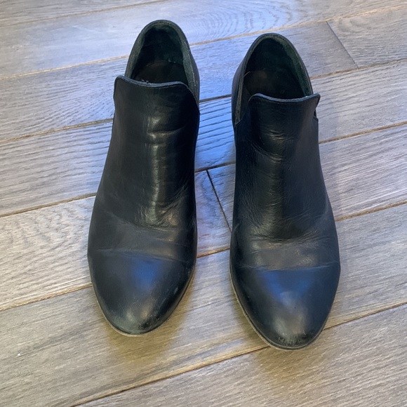 Cartel Leather Ankle Slip On Booties - Picture 2 of 13